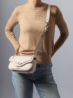 Ecru - GUESS Sac à bandoulière Dea Crossbody Flap
