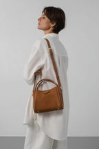 Moka - LANCASTER Petit sac à main Suède Ida