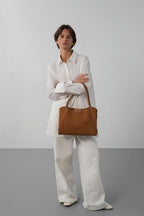 Moka - LANCASTER Grand sac cabas épaule Suède Ida