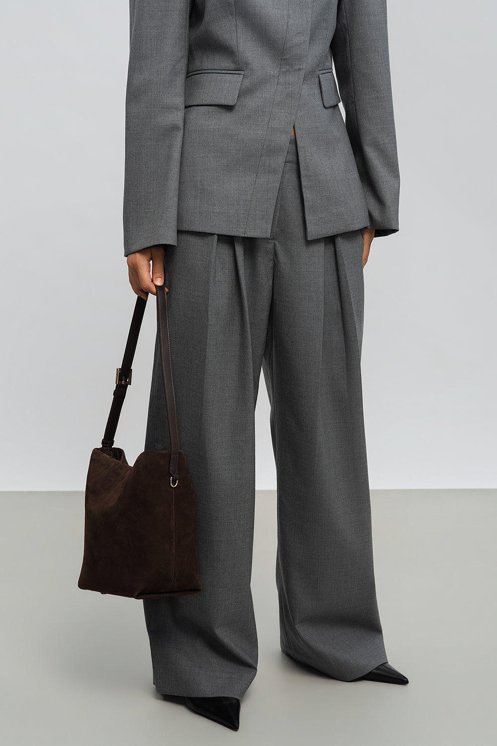 Marron - LANCASTER Sac seau Suède