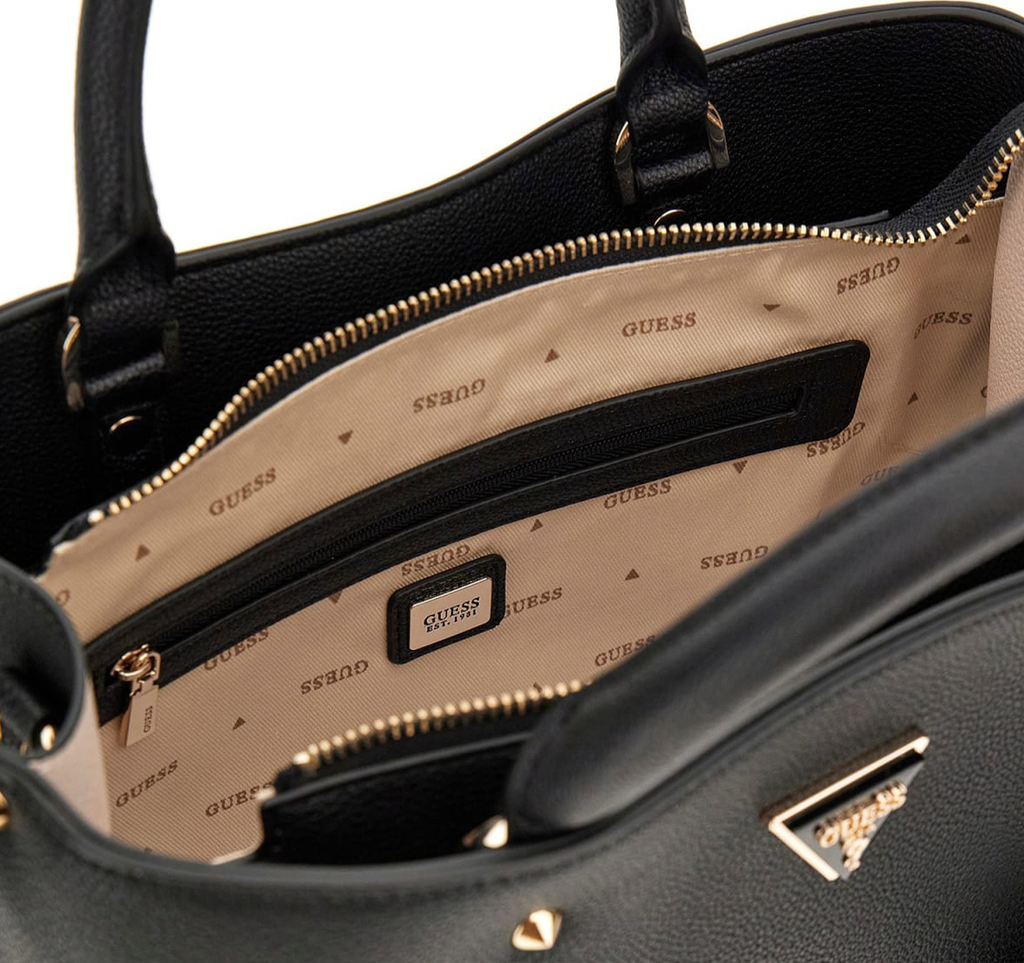 GUESS Emiliya Girlfriend S