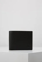 LACOSTE PORTEFEUILLE CHANTACO EN CUIR PIQUÉ EMBOSSÉ UNI 3 CARTES
