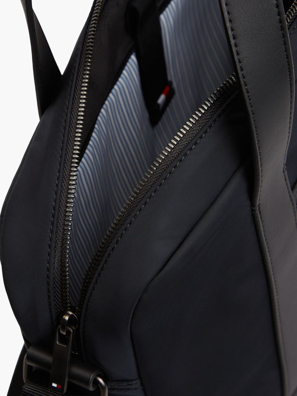 Noir - TOMMY HILFIGER Sac duffle en tissu recyclé