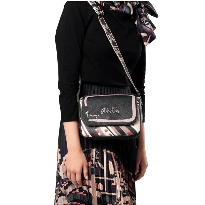 
                      
                        ANEKKE Sac bandoulière à rabat ovale Parisian
                      
                    
