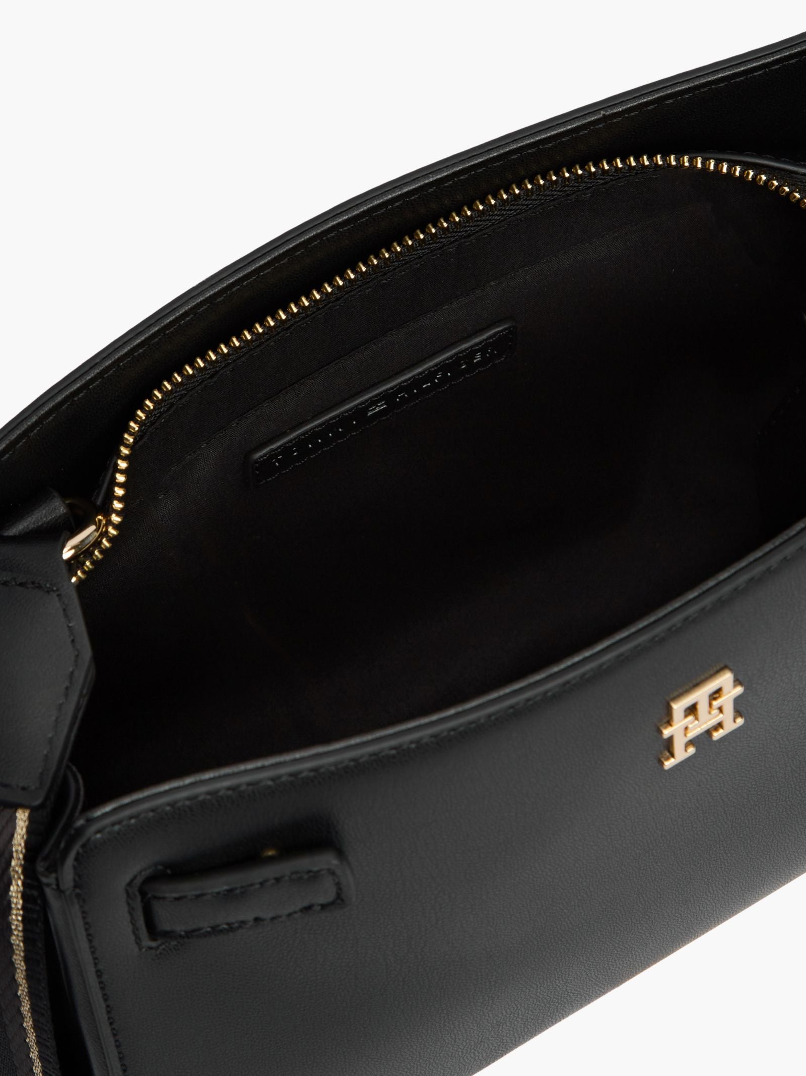 Noir - Tommy Hilfiger TH Joy Crossover