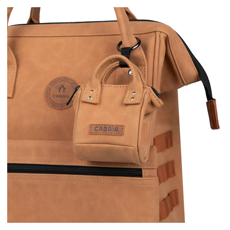 
                      
                        CABAIA Pico Adventurer Moscou
                      
                    