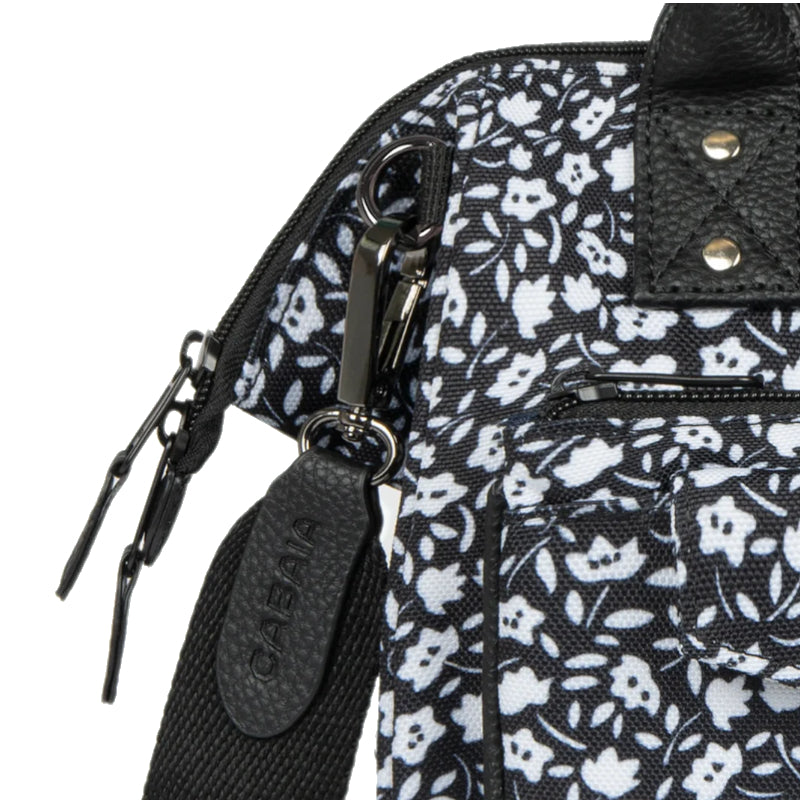 CABAIA Sac à bandoulière Adventurer Catane 1PK