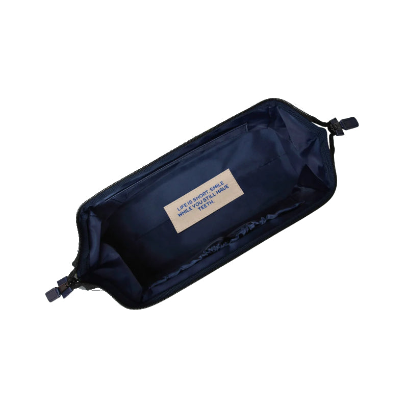 
                      
                        CABAIA Trousse de toilette grand angle Andrassy UT
                      
                    