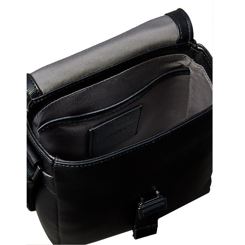 CALVIN KLEIN Sac reporter en saffiano avec logo emblématique