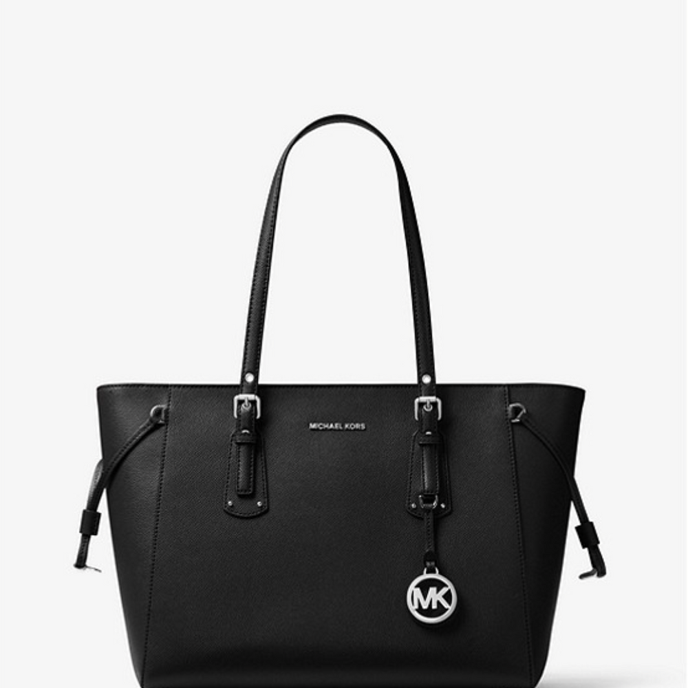 MICHAEL KORS Sac à main Voyager de taille moyenne en cuir grainé argent