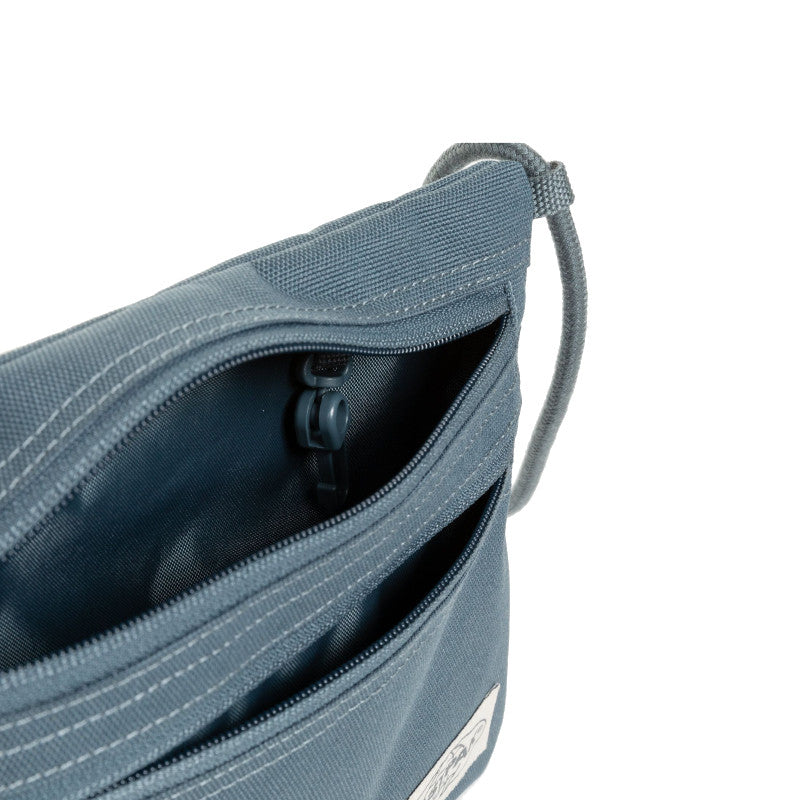 EASTPAK Sac à bandoulière Crostin Washed Cobble