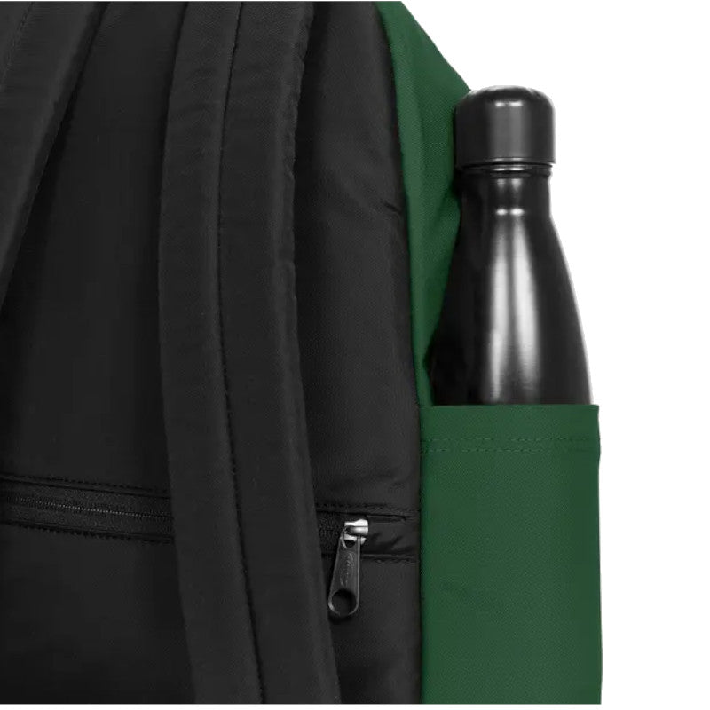 
                      
                        EASTPAK Sac à dos Day Pak'r Bristle Green
                      
                    