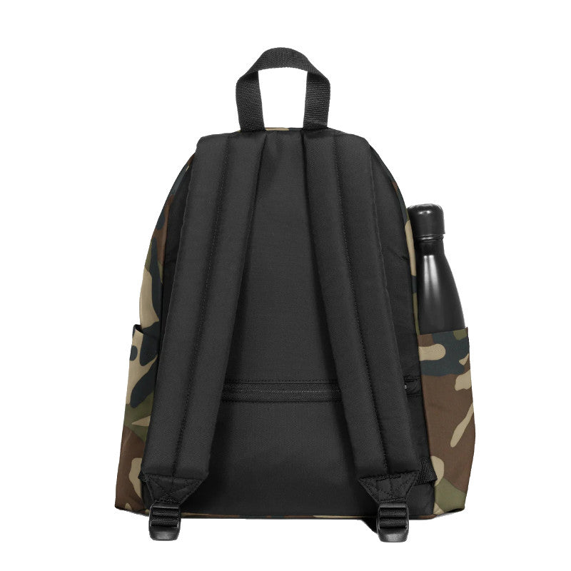 
                      
                        EASTPAK Sac à dos Day Pak'r Camo
                      
                    