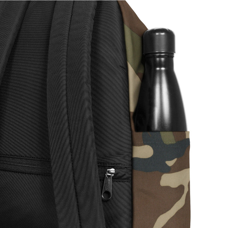
                      
                        EASTPAK Sac à dos Day Pak'r Camo
                      
                    