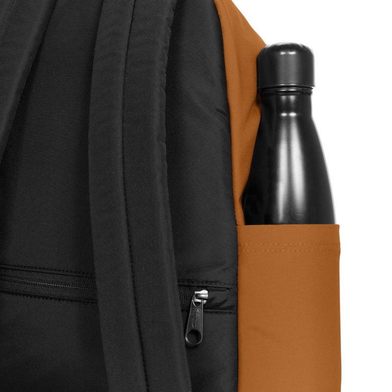 
                      
                        EASTPAK Sac à dos Day Pak'r Caramel Brown
                      
                    