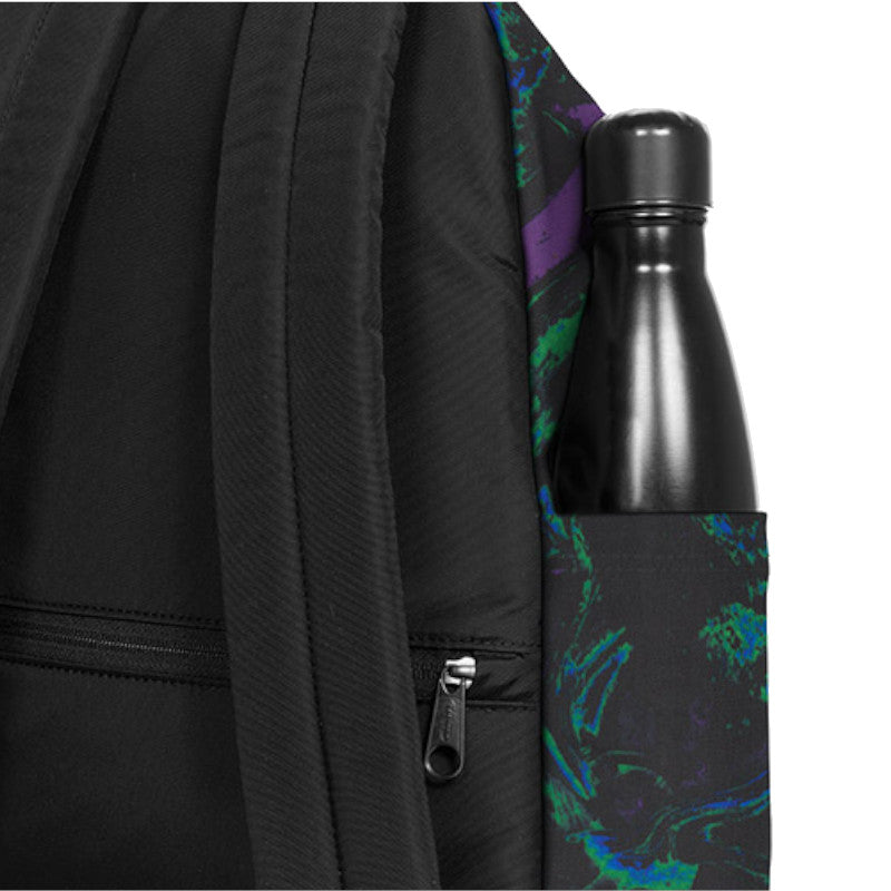 
                      
                        EASTPAK Sac à dos Day Pak'r Painted Dark
                      
                    