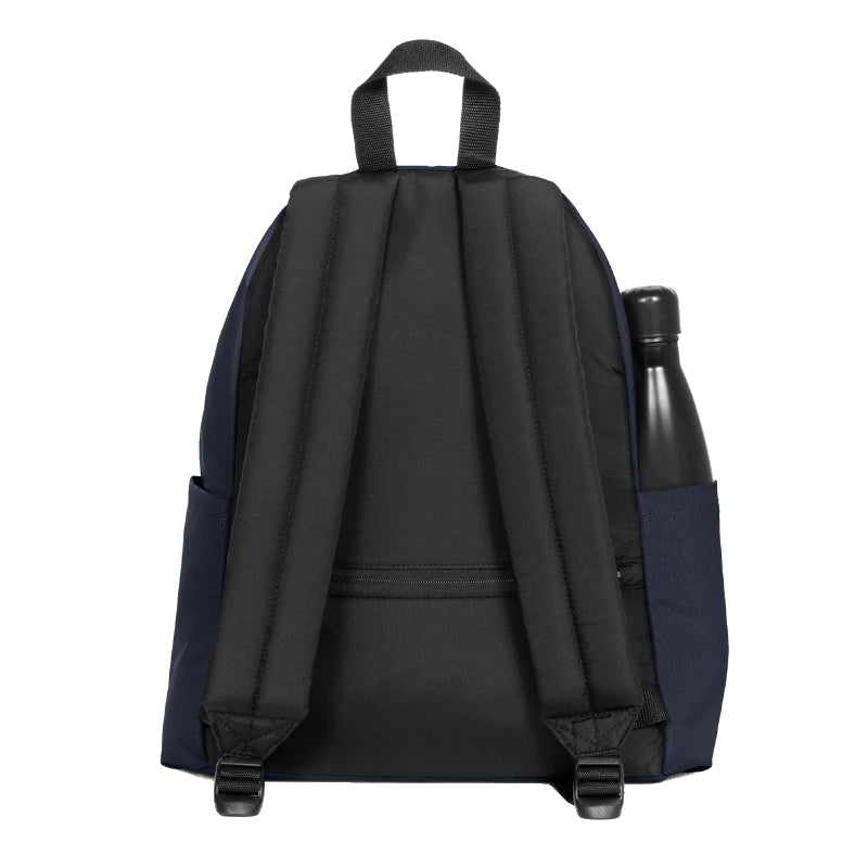 
                      
                        EASTPAK Sac à dos Day Pak'r Ultra Marine
                      
                    