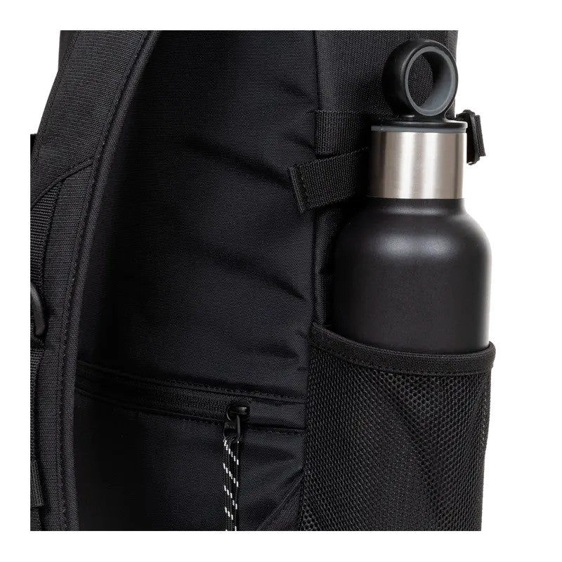 
                      
                        EASTPAK Sac à dos Floid Pro Black Pro
                      
                    