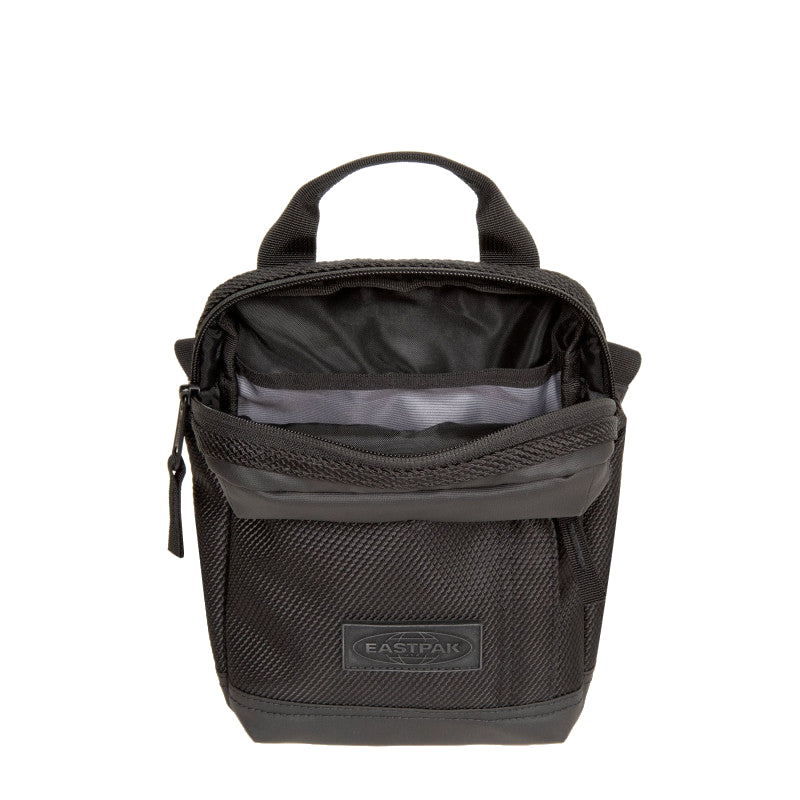 
                      
                        EASTPAK Sac à dos The One CNNCT 80W CNNCT Coat
                      
                    