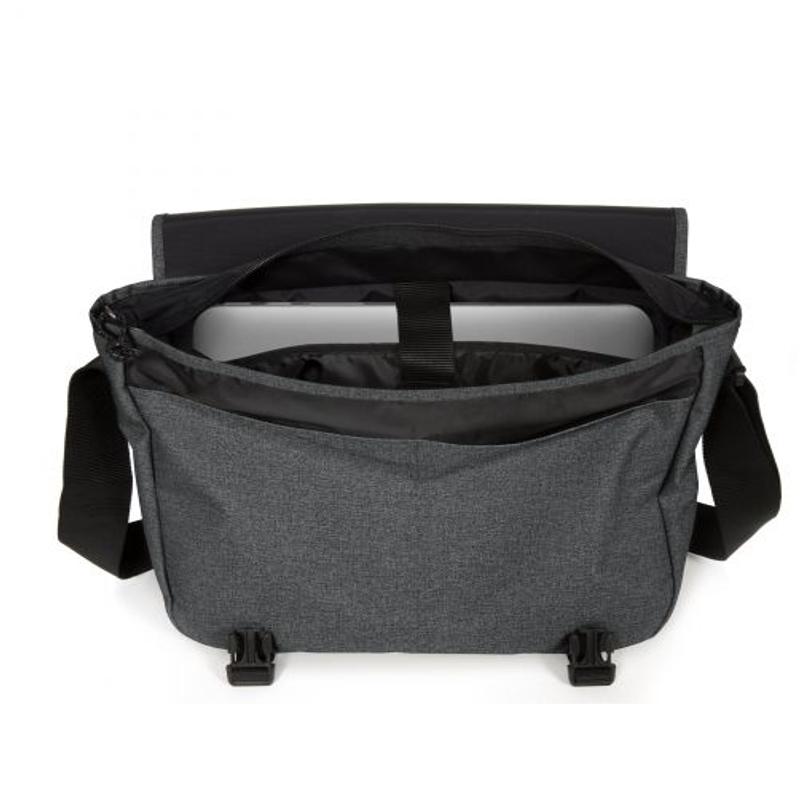 Black Denim - Eastpak Sac à Bandoulière DELEGATE+ Besace- TRIPLE DENIM