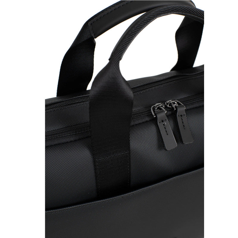 
                      
                        HEXAGONA Porte-documents - 13" & A4 Héro
                      
                    