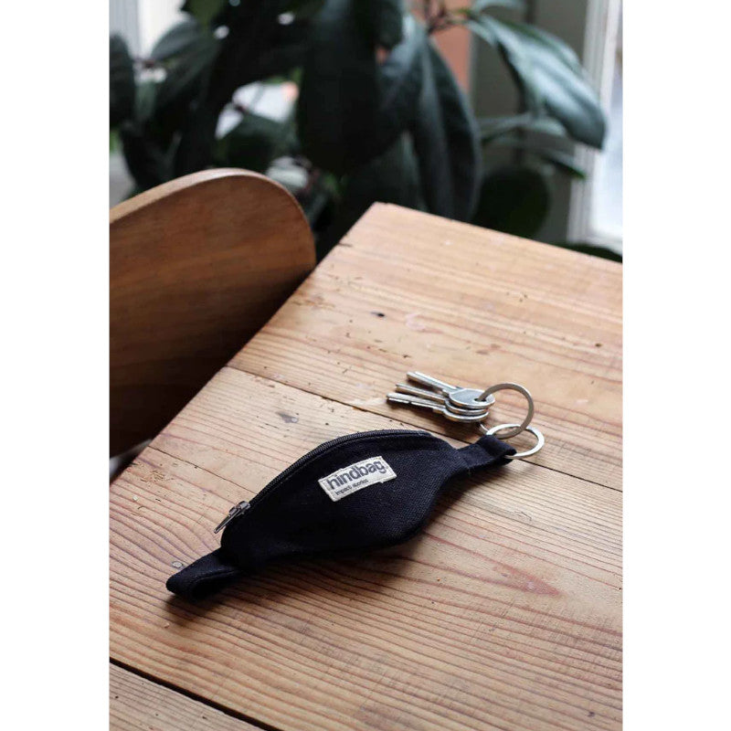 
                      
                        HINDBAG Porte-clés banane Côme
                      
                    