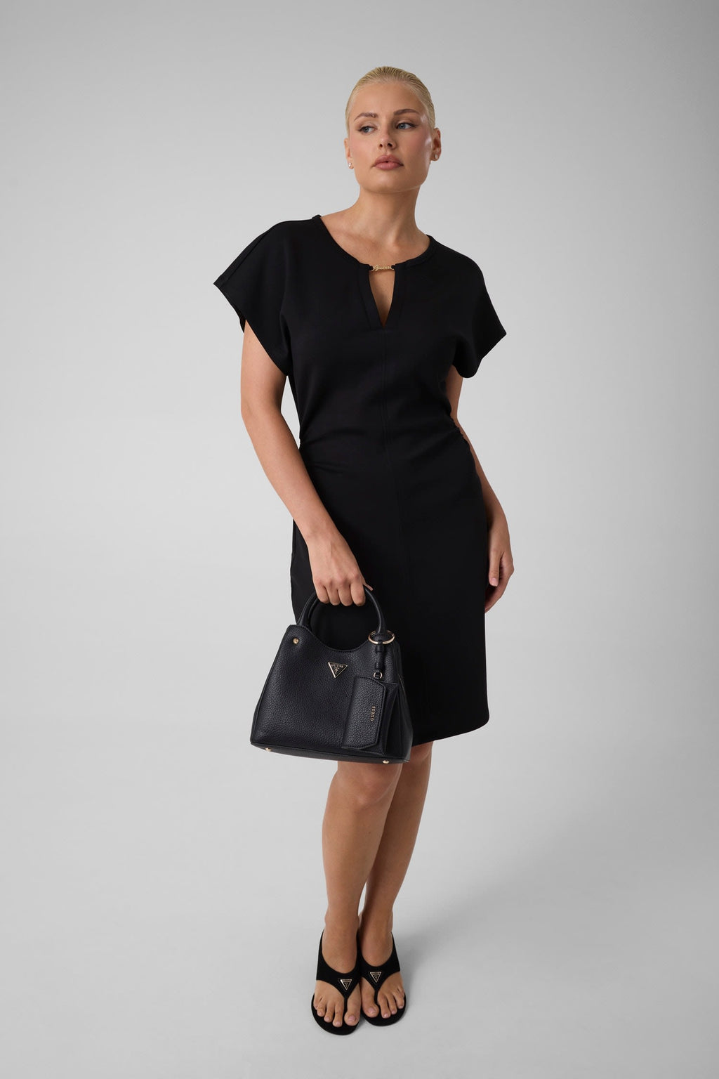 Noir - GUESS Lorella Small Girlfriend