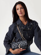 Noir - Guess Bessy