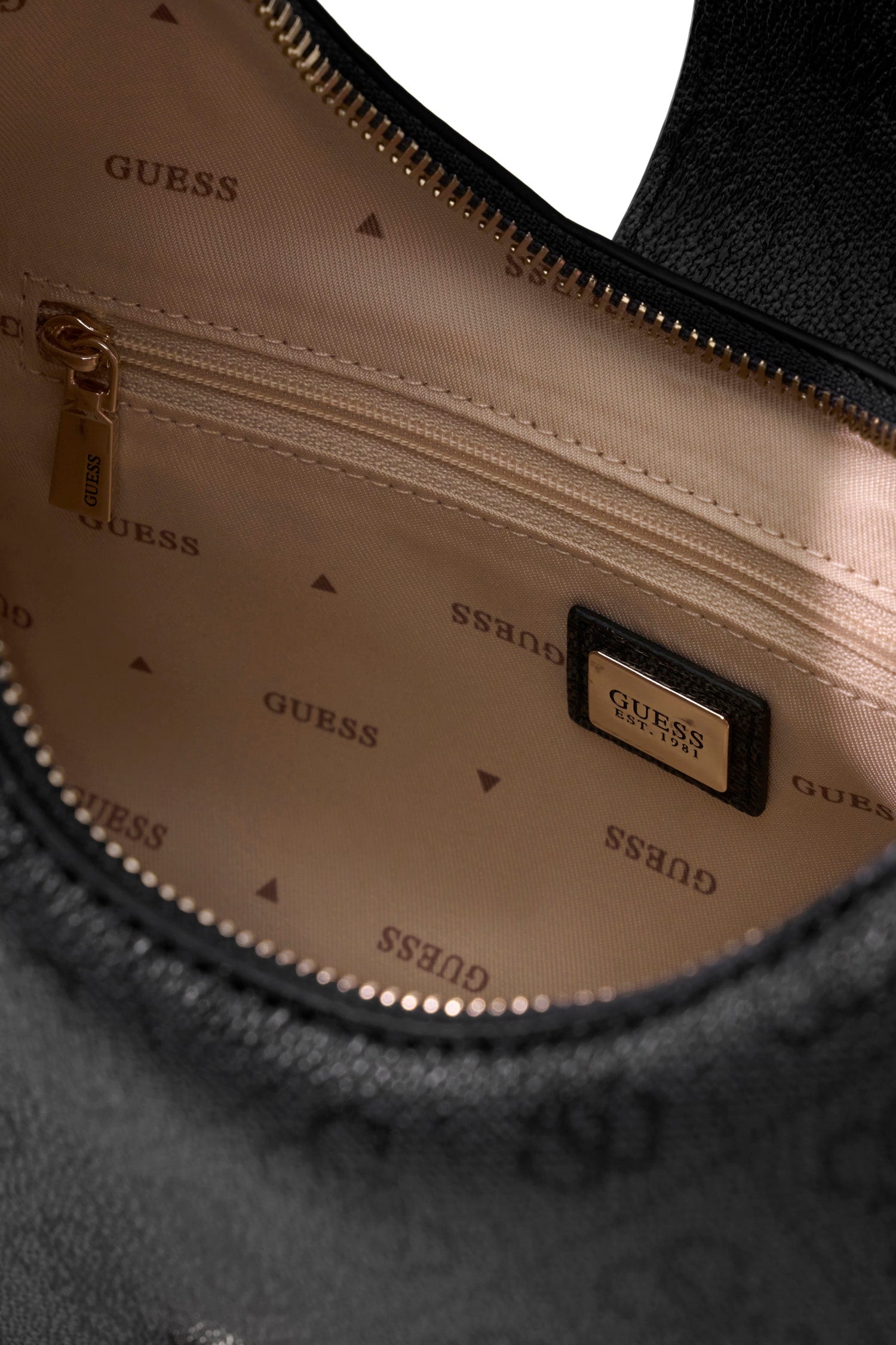 Coal Logo - GUESS Sac à main Yvonne Logo Hobo