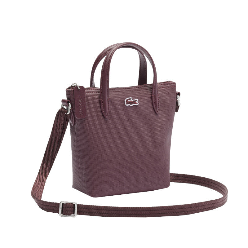 
                      
                        LACOSTE Mini sac cabas L.12.12 Concept
                      
                    