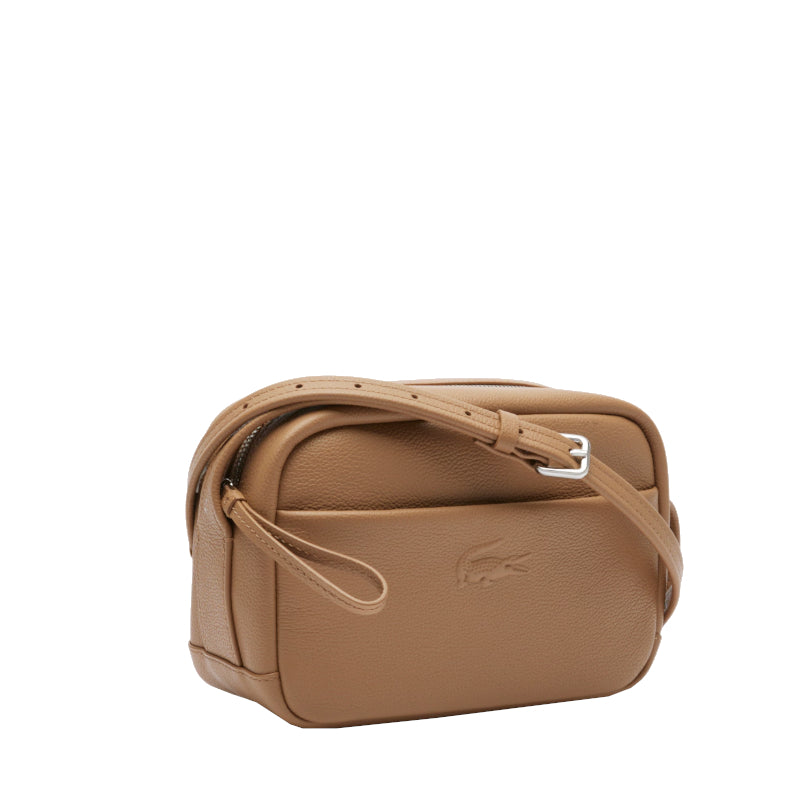 
                      
                        LACOSTE Sac à bandoulière City Court en cuir grainé
                      
                    