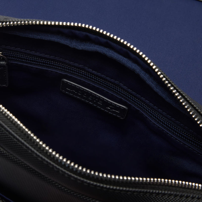 
                      
                        LACOSTE Sac messenger homme Lacoste Classic
                      
                    
