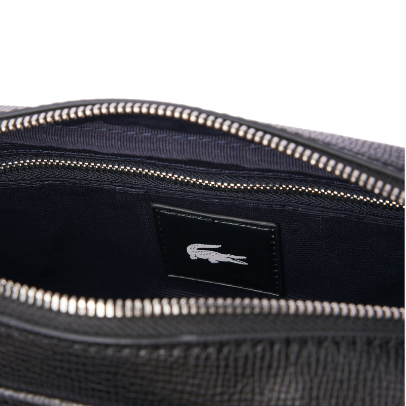 
                      
                        LACOSTE Sac reporter Ossian en cuir
                      
                    