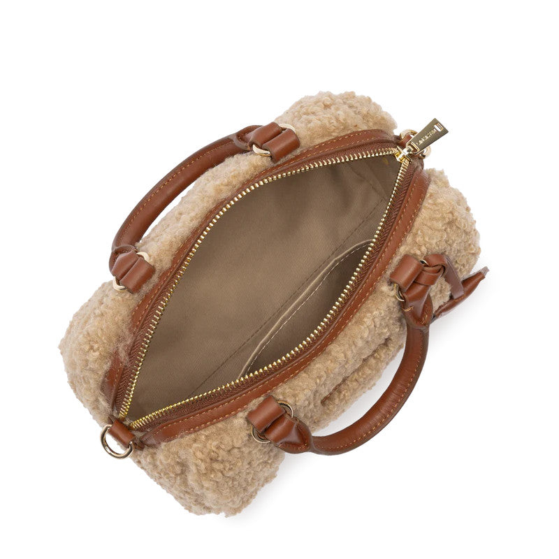 
                      
                        LANCASTER Petit sac polochon Moumoute
                      
                    