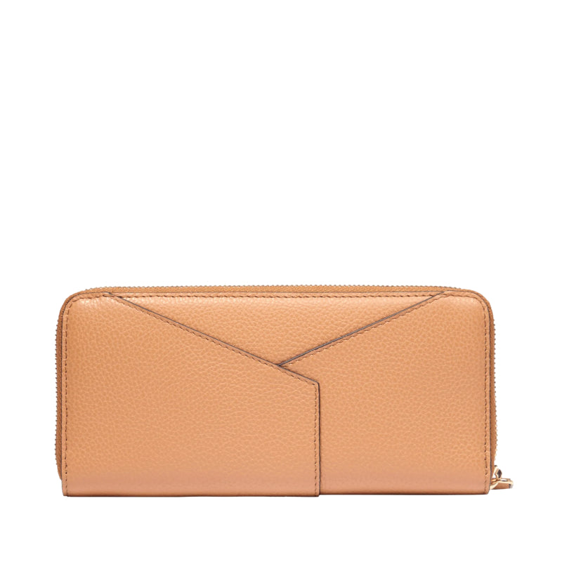 
                      
                        LANCEL Portefeuille long Enveloppe zippé en cuir
                      
                    