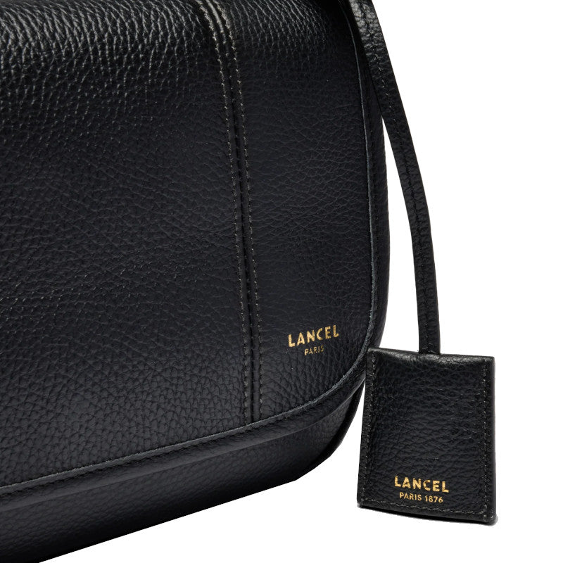 LANCEL Sac hobo zippé M Victoire cuir grainé