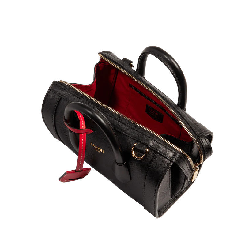 
                      
                        LANCEL Mini sac bowling BCBG
                      
                    