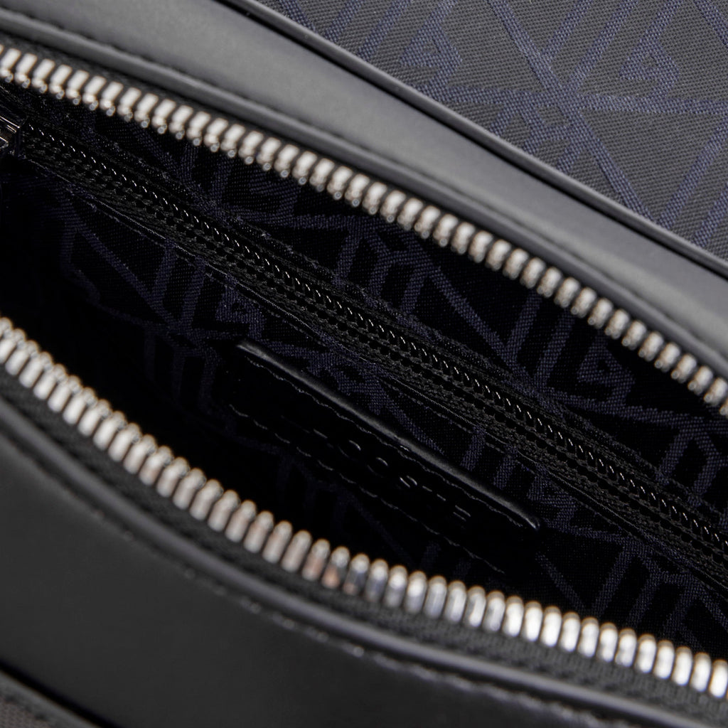Noir - LACOSTE Petit sac messenger Langon en Petit Piqué