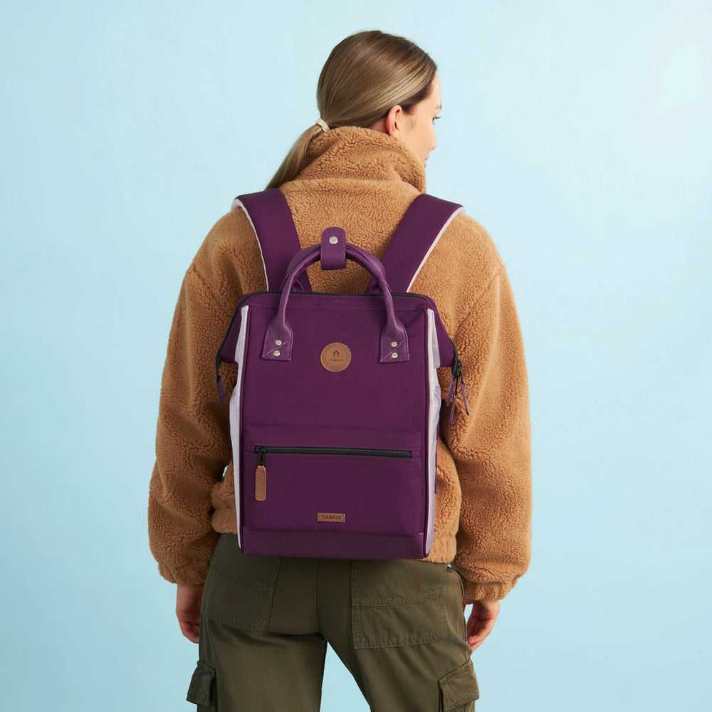
                      
                        CABAIA adventurer m Kingston
                      
                    