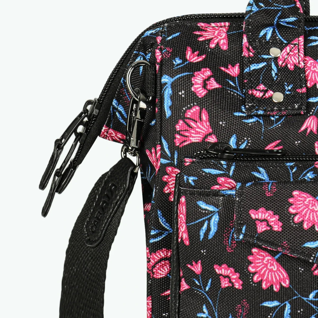 Cabaïa Sac à bandoulière Crossbody Medium Surabaya