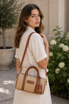 LANCASTER Sac polochon Mini Osier - 518-072-COGNAC - porté mannequin