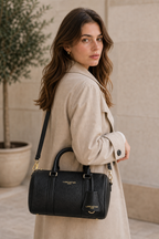 LANCASTER Sac polochon Milano Ana - 547-102-NOIR - porté mannequin