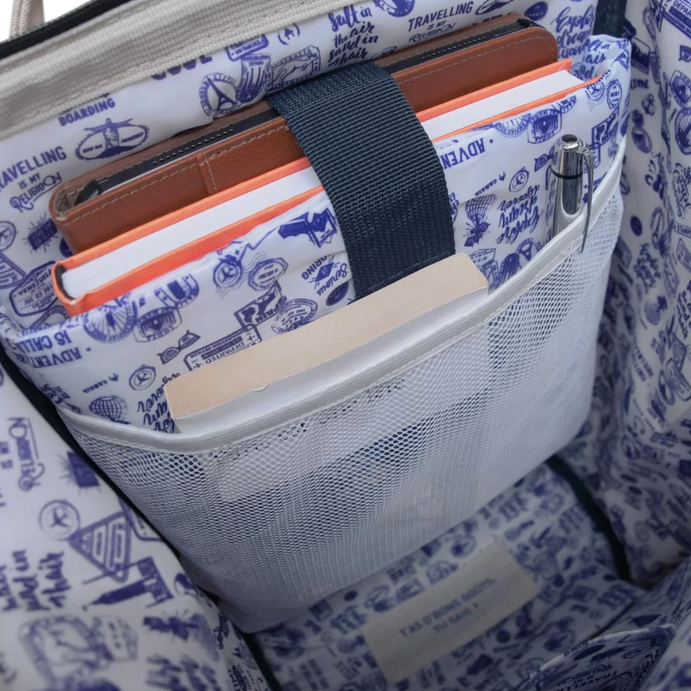 
                      
                        CABAIA Adventurer Londres Medium
                      
                    